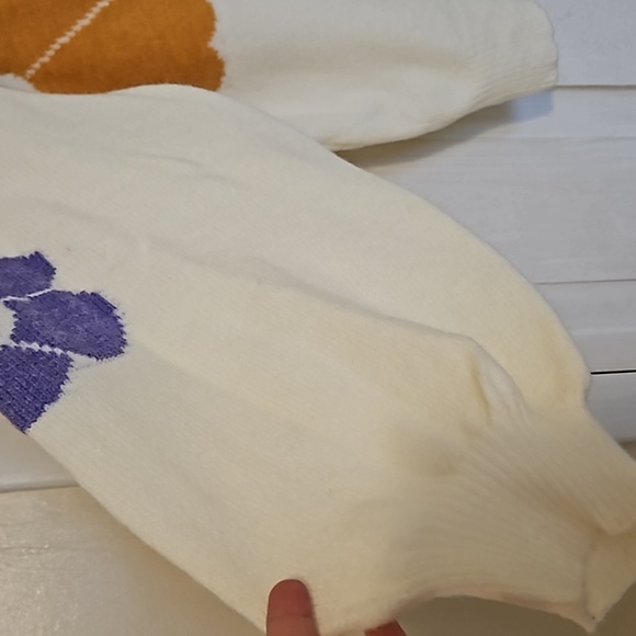 Cardigan Sweater - Picture 7 of 8